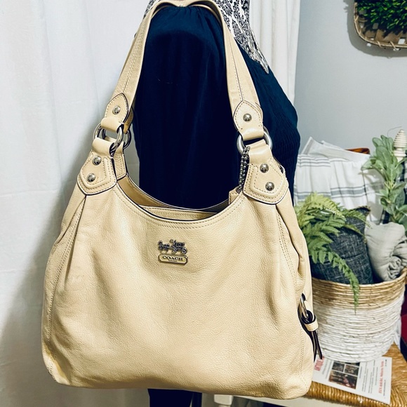 Coach Handbags - Leather Coach Bag